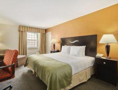 фото отеля Days Hotel West Chester- Brandywine Valley