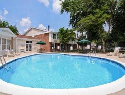 фото отеля Days Hotel West Chester- Brandywine Valley