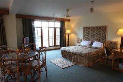 фото отеля Heevan Resort Srinagar