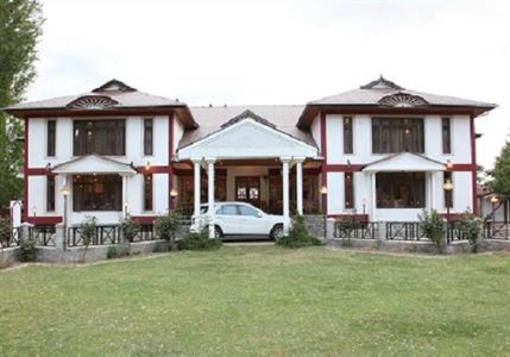 фото отеля Heevan Resort Srinagar