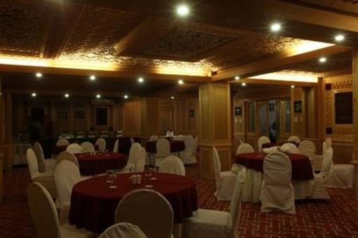 фото отеля Heevan Resort Srinagar