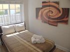 фото отеля Courtyard Apartments