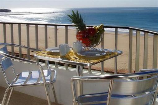фото отеля Apartamentos Belo Horizonte Portimao