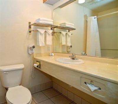 фото отеля BEST WESTERN Firestone Inn & Suites