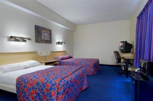 фото отеля Red Roof Inn Gainesville