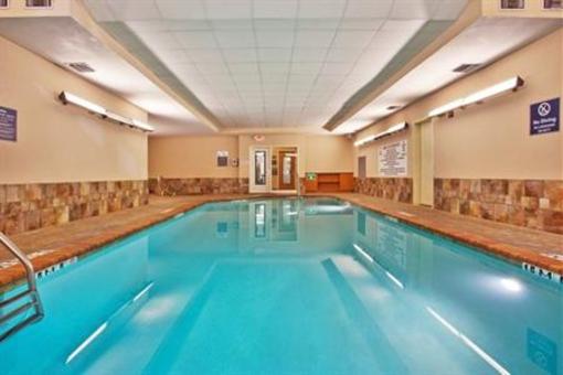 фото отеля Holiday Inn Express Hotel & Suites Bremen