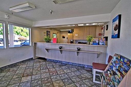фото отеля Motel 6 North Crystal Fresno (California)