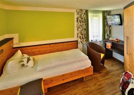 фото отеля Hotel Alte Krone