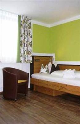 фото отеля Hotel Alte Krone