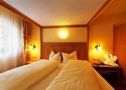 фото отеля Hotel Alte Krone
