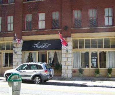 фото отеля StoneFort Inn Chattanooga