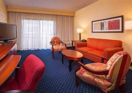 фото отеля Courtyard by Marriott Andover