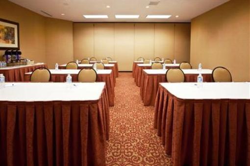 фото отеля Holiday Inn Express Lake Buena Vista