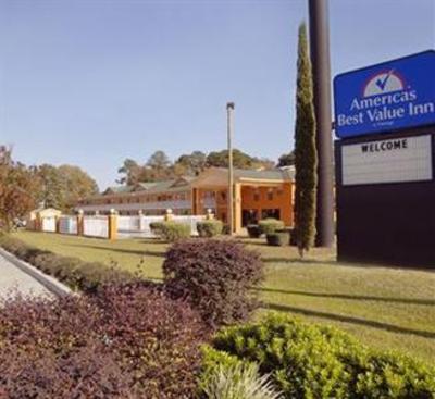 фото отеля Americas Best Value Inn Canebrake Savannah (Georgia)