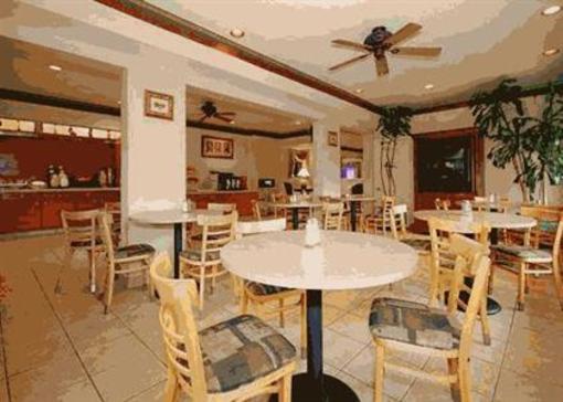 фото отеля Howard Johnson San Antonio Downtown