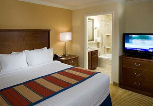 фото отеля TownePlace Suites Houston Intercontinental Airport