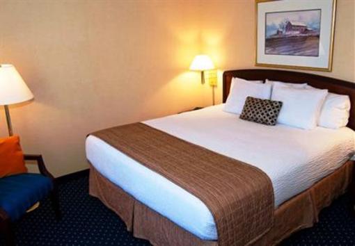 фото отеля Courtyard by Marriott Cincinnati Airport