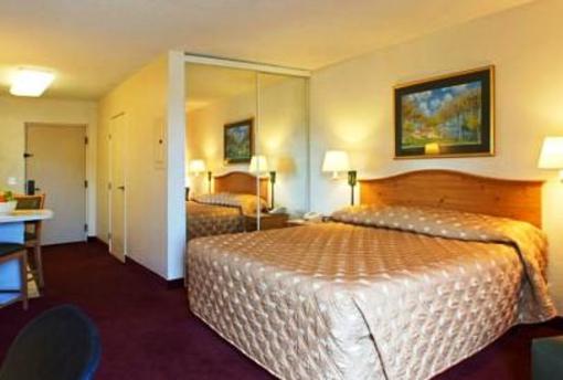 фото отеля Homestead Studio Suites Orlando - John Young Parkway