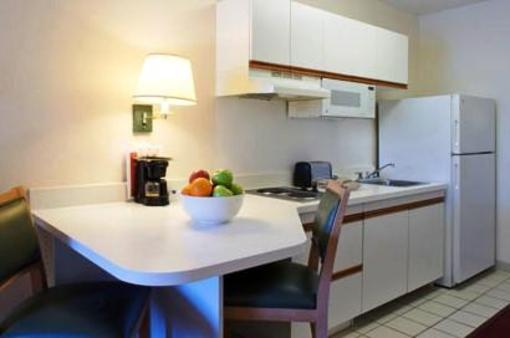 фото отеля Homestead Studio Suites Orlando - John Young Parkway