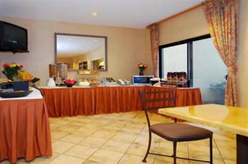 фото отеля Radisson Hotel & Conference Center Fresno
