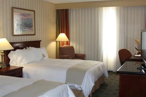 фото отеля Radisson Hotel & Conference Center Fresno