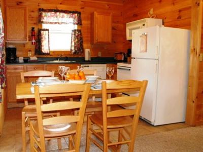 фото отеля Sterling Ridge Inn & Log Cabins