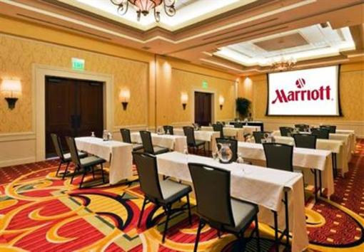 фото отеля Auburn Hills Marriott Pontiac at Centerpoint
