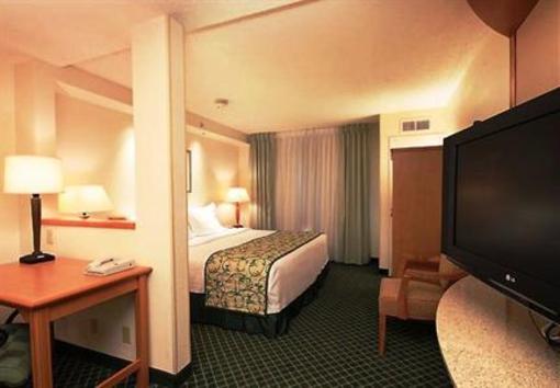 фото отеля Fairfield Inn and Suites by Marriott Wheeling St Clairsville