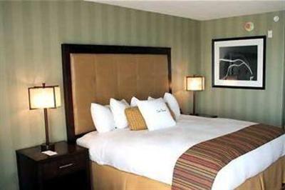 фото отеля Doubletree Hotel Northlake Atlanta Tucker