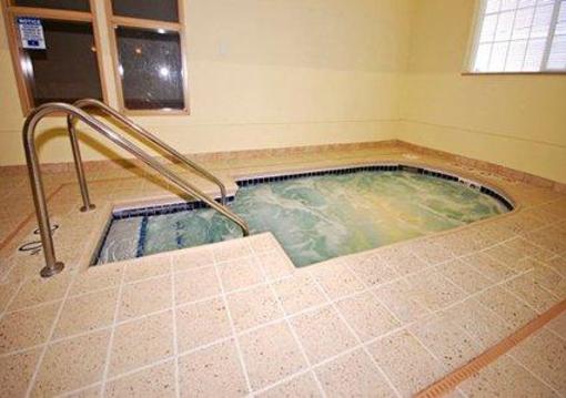 фото отеля Comfort Suites Grayslake