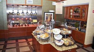 фото отеля Hilton Garden Inn Milford