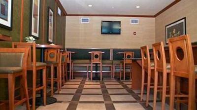 фото отеля Hilton Garden Inn Milford