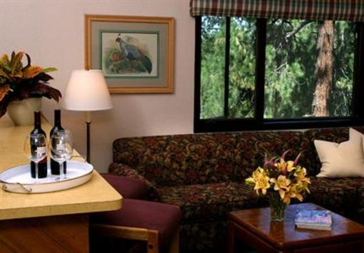 фото отеля Snow Lake Lodge Big Bear Lake