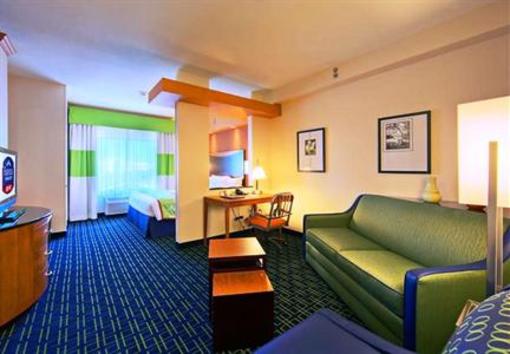 фото отеля Fairfield Inn & Suites San Antonio SeaWorld/Westover Hills