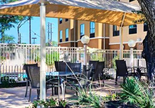 фото отеля Fairfield Inn & Suites San Antonio SeaWorld/Westover Hills