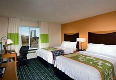 фото отеля Fairfield Inn & Suites Verona