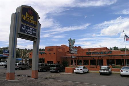 фото отеля BEST WESTERN East Zion Thunderbird Lodge