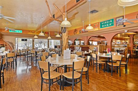фото отеля BEST WESTERN East Zion Thunderbird Lodge