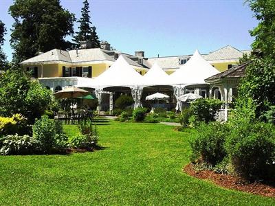 фото отеля Lilac Inn Brandon