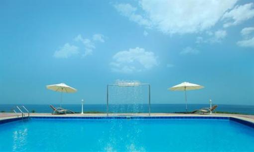 фото отеля Wadi Shab Resort