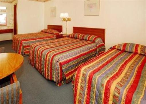 фото отеля Econo Lodge Purcell
