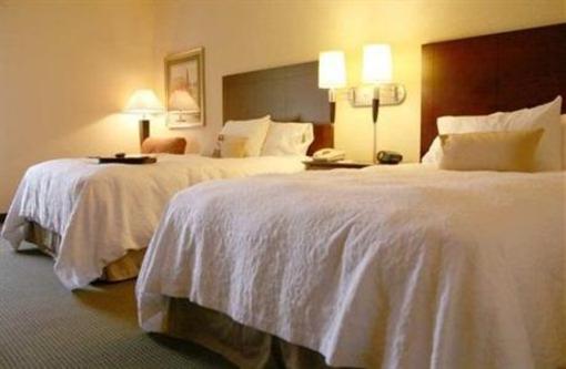 фото отеля Hampton Inn Staunton