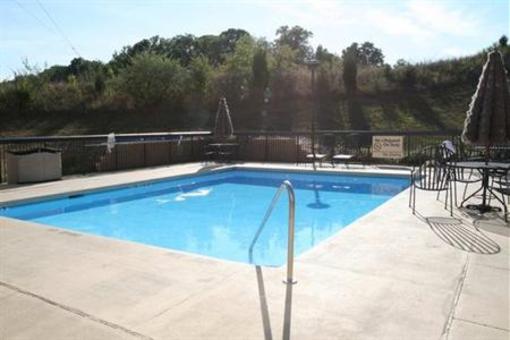 фото отеля Hampton Inn Staunton