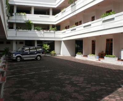 фото отеля Kartika Abadi Hotel