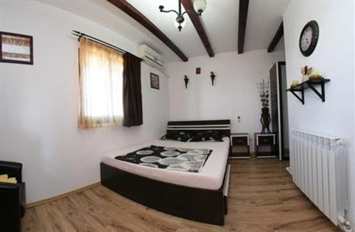 фото отеля Delta Rustic
