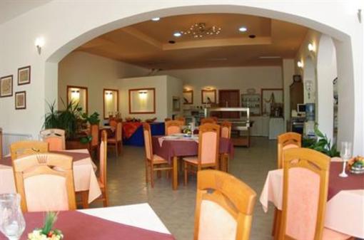 фото отеля Hotel Villa Holiday Porec