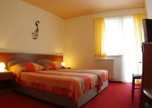 фото отеля Hotel Villa Holiday Porec