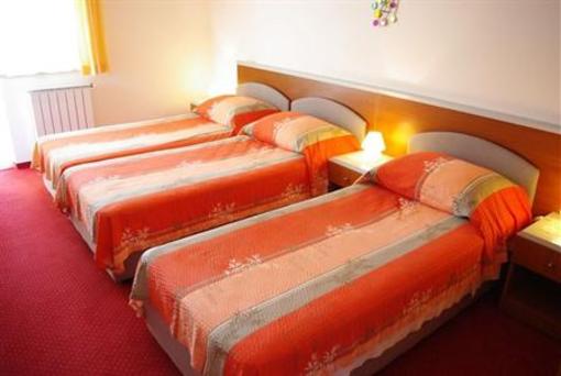 фото отеля Hotel Villa Holiday Porec