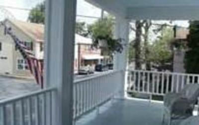 фото отеля Blue Max Inn Bed & Breakfast