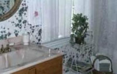 фото отеля Blue Max Inn Bed & Breakfast